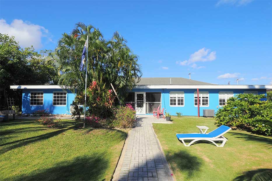 Red Bay Family Home With Fenced Garden